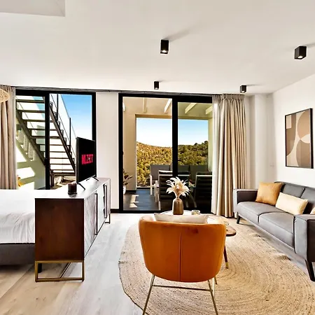 Aparthotel Hacienda El Sueno 3*