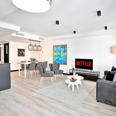 מלון דירות Hacienda El Sueno פואנגירולה