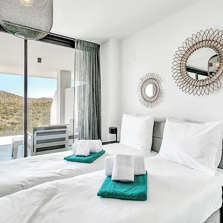 Hacienda El Sueno מלון דירות 3*