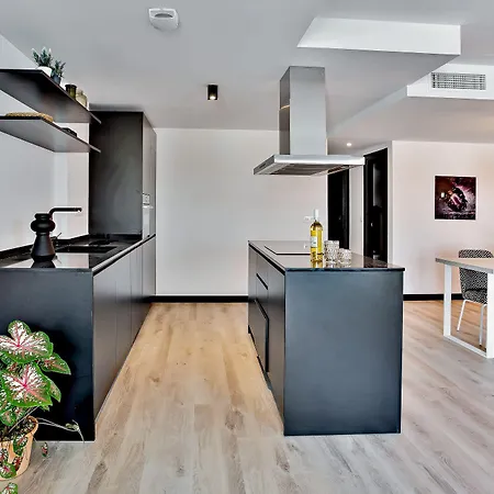 מלון דירות Hacienda El Sueno 3*